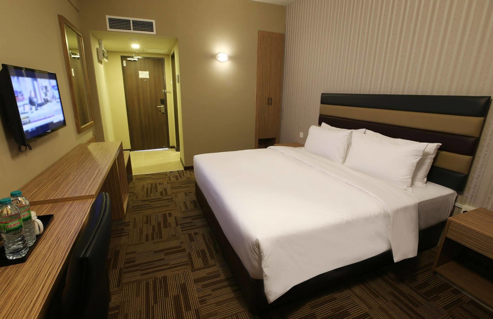 Hotel Sem9 Senai Kulai Exteriér fotografie